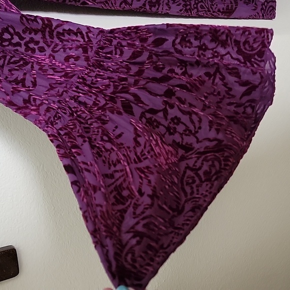 Paris Hues Flocked Feel Babydol Dress w/ Bell Sleeves purple/burgundy sz XL - Picture 3 of 16